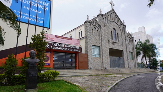 Maua church built by Aleksandras Arminas (on the right), a college named after him (in the middle) and a bust for him (on the left) in Aleksandras Arminas square