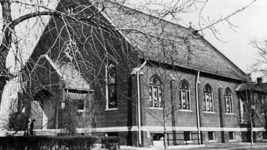 Springfield Lithuanian church before its demolition