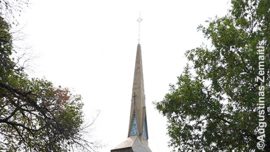 Winnipeg Lithuanian church ethnic wooden spire